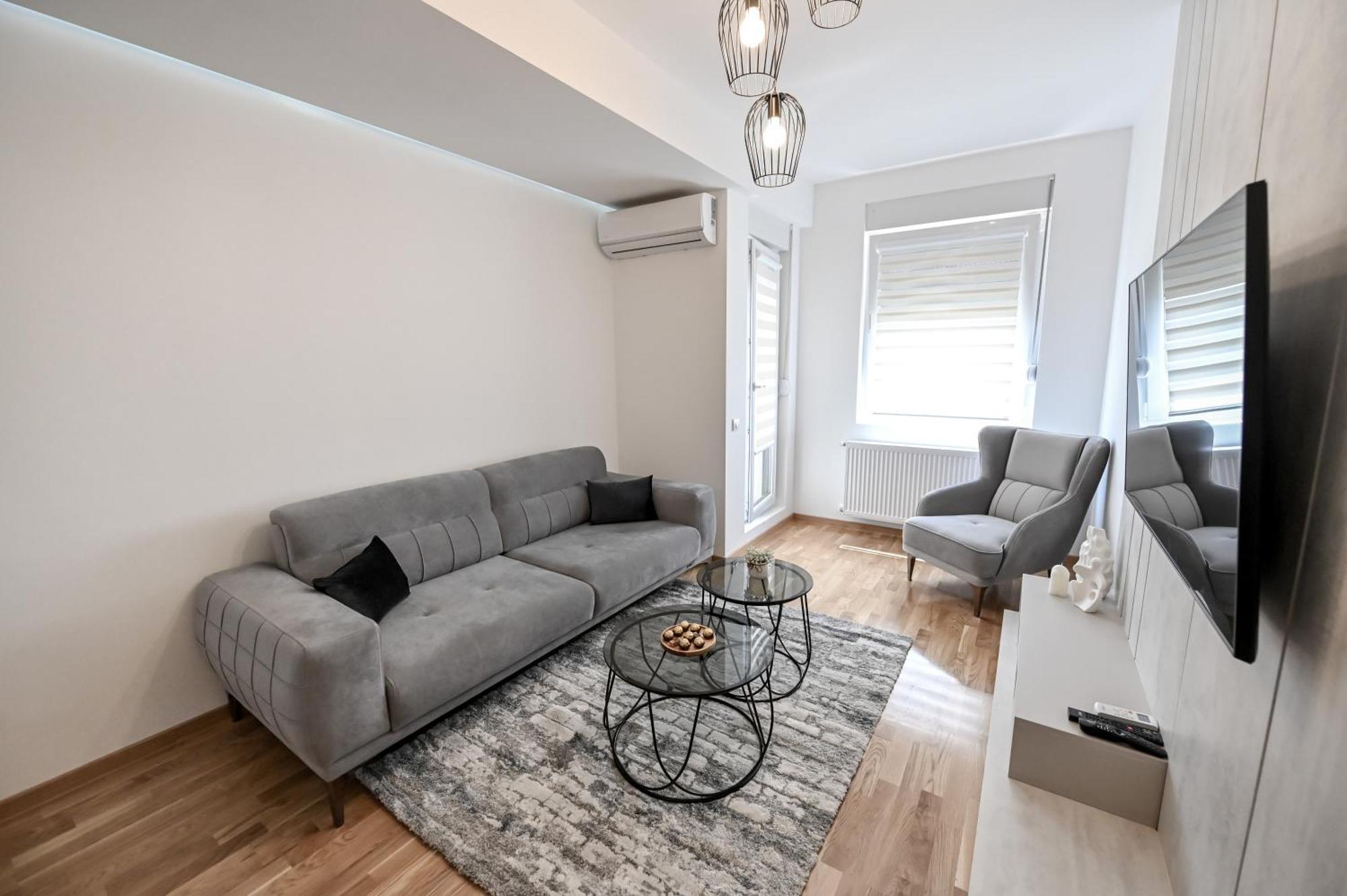 Porto Lux Arandjelovac Exterior foto