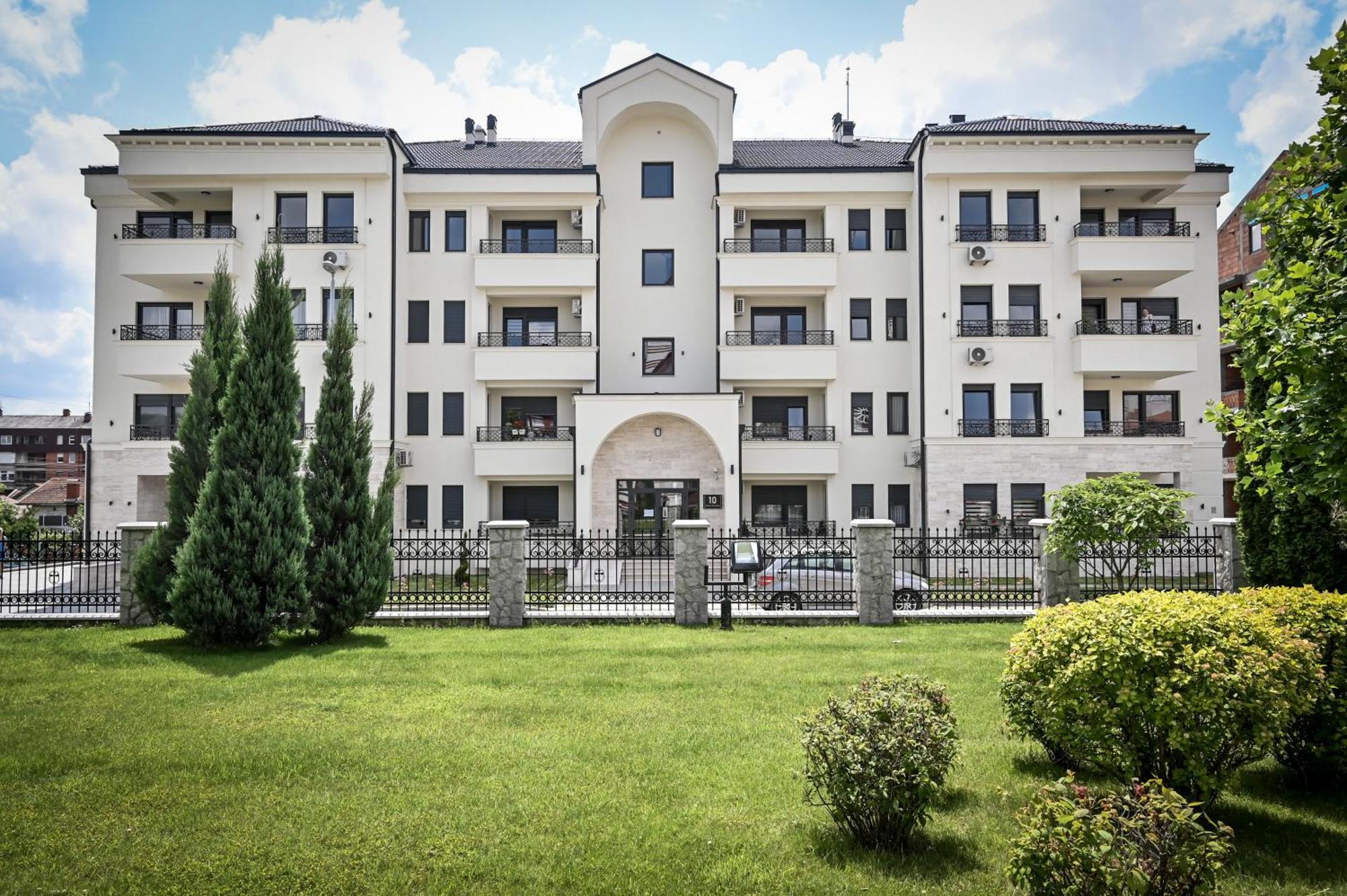Porto Lux Arandjelovac Exterior foto